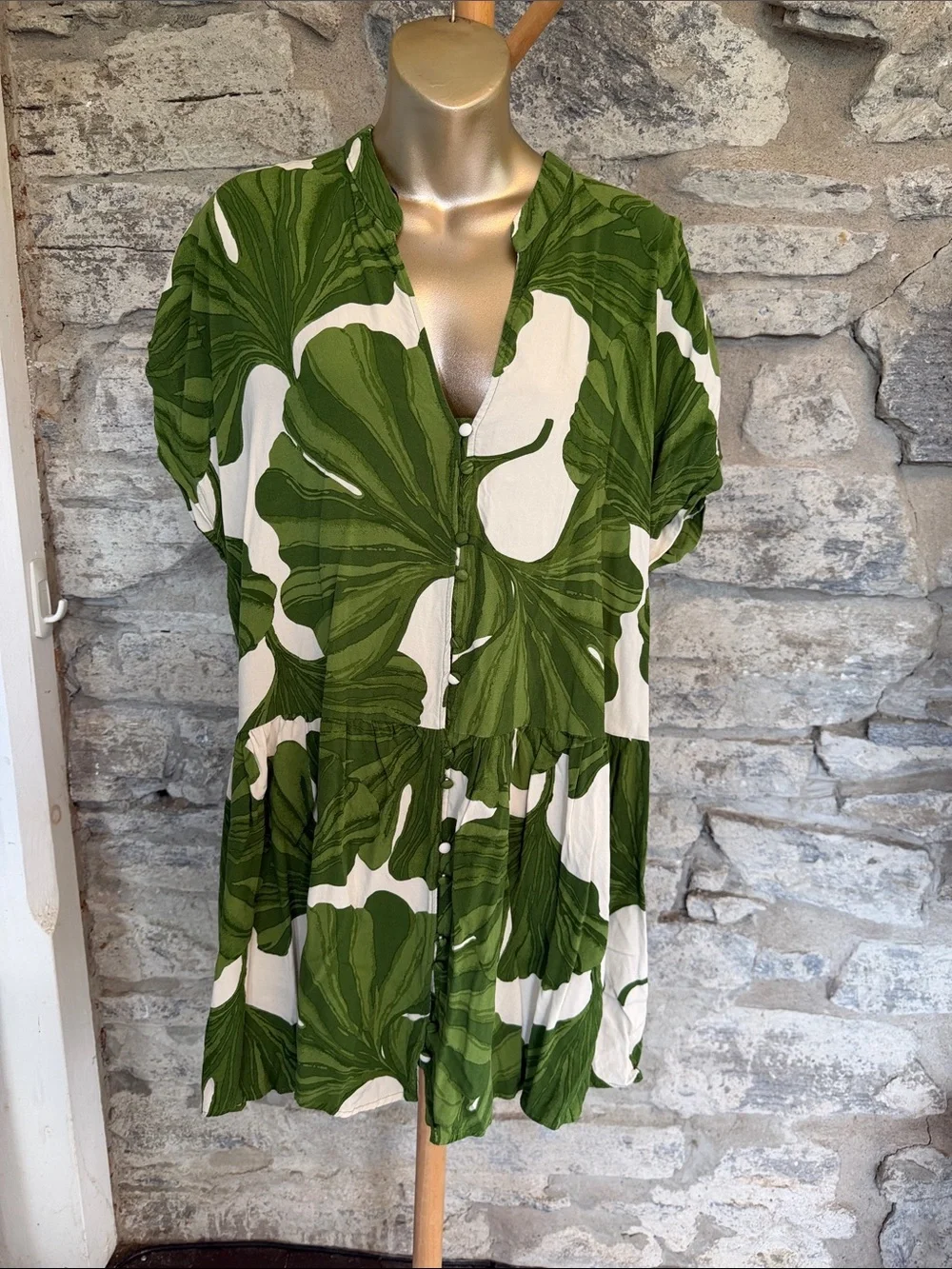 h&m green button down dress H&M Midi Shirt Dress Womens 4 Long Sleeve Front Button Belted Pockets Green